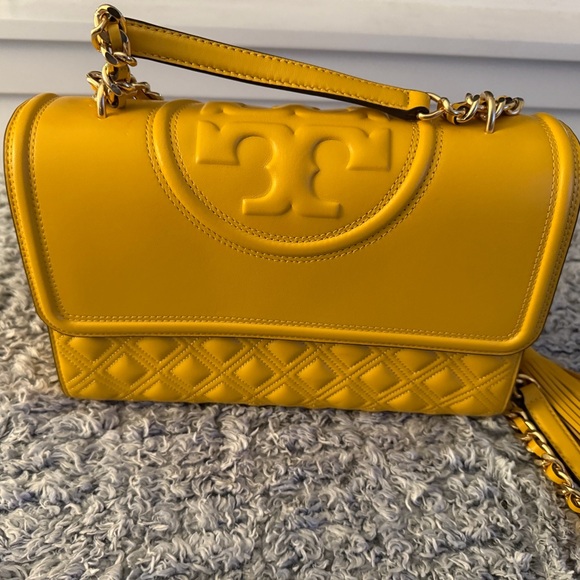 Tory Burch Handbags - Tory Burch Yellow Shoulder Bag
